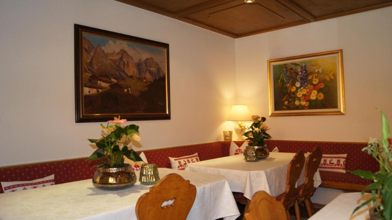 Pension Hartenfels レッヒ エクステリア 写真